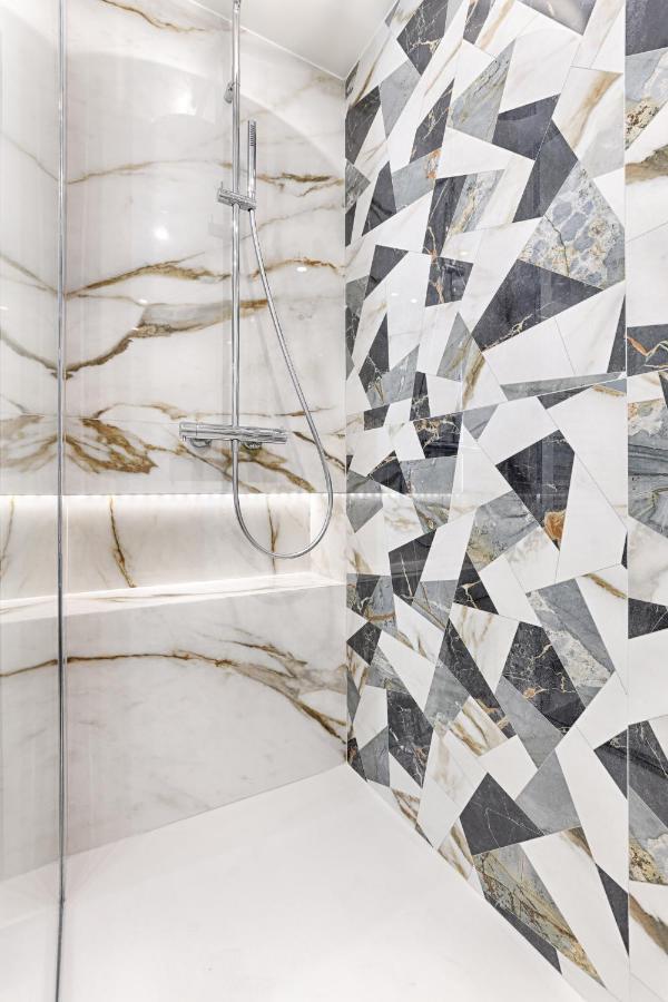 Unique Luxury Parisian Flat 2Br/6P -Champs Elysees מראה חיצוני תמונה