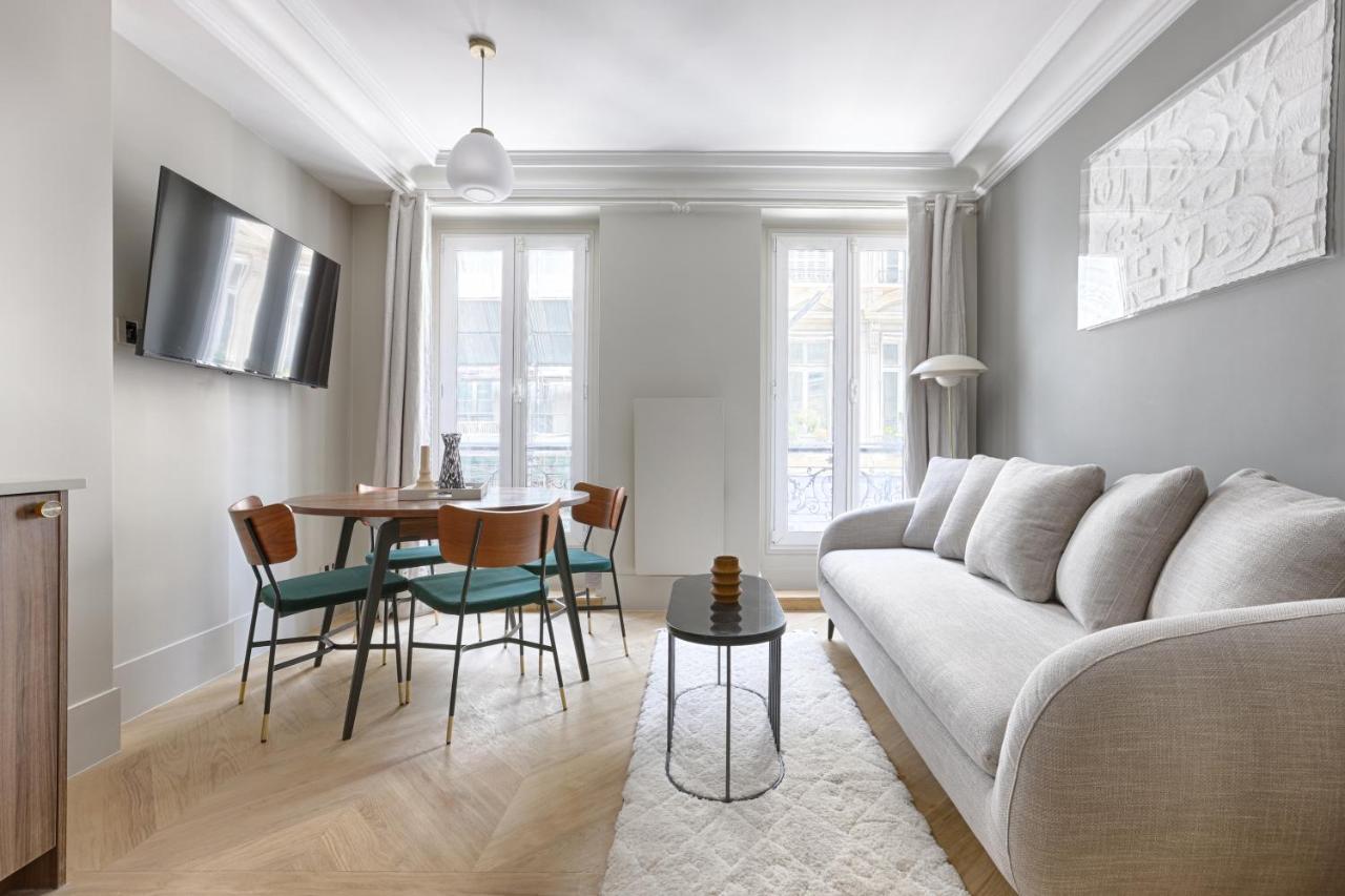 Unique Luxury Parisian Flat 2Br/6P -Champs Elysees מראה חיצוני תמונה